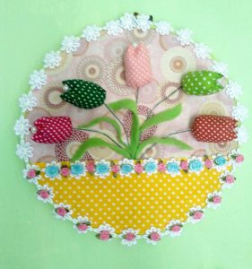 Cara mudah membuat hiasan dinding dari kain perca.