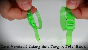 kerajinan dari barang bekas berupa gelang dari botol