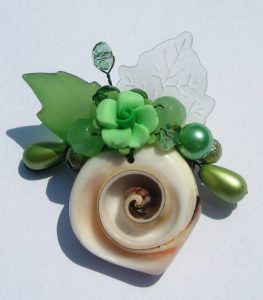 Pengrajin Kulit Kerang