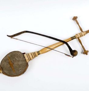 Alat Musik Tradisional Bangka Belitung Rebab